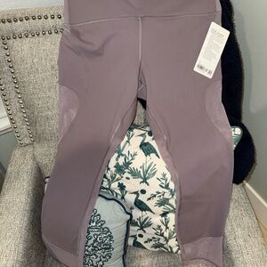Women’s lululemon Lavender Leggings